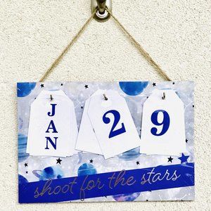 🍍5/$25🍍 Wall Calendar Shoot For The Stars Planet